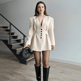 Velira Outerwear Women Bežinė grietinėlė / XS Noelle struktūruotas švarkas-suknelė
