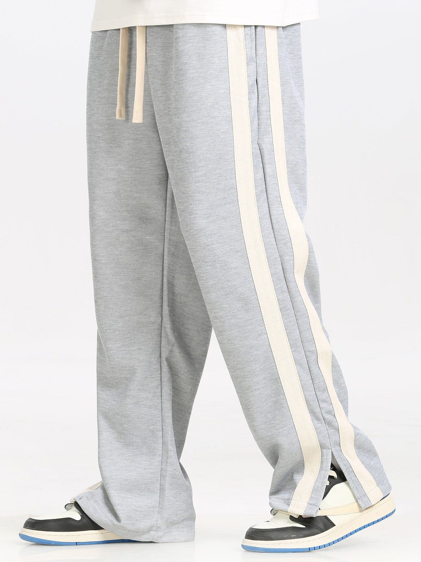 Velira Pants sidabrinė / XS Pantalonai su plyšiu ir juostelėmis