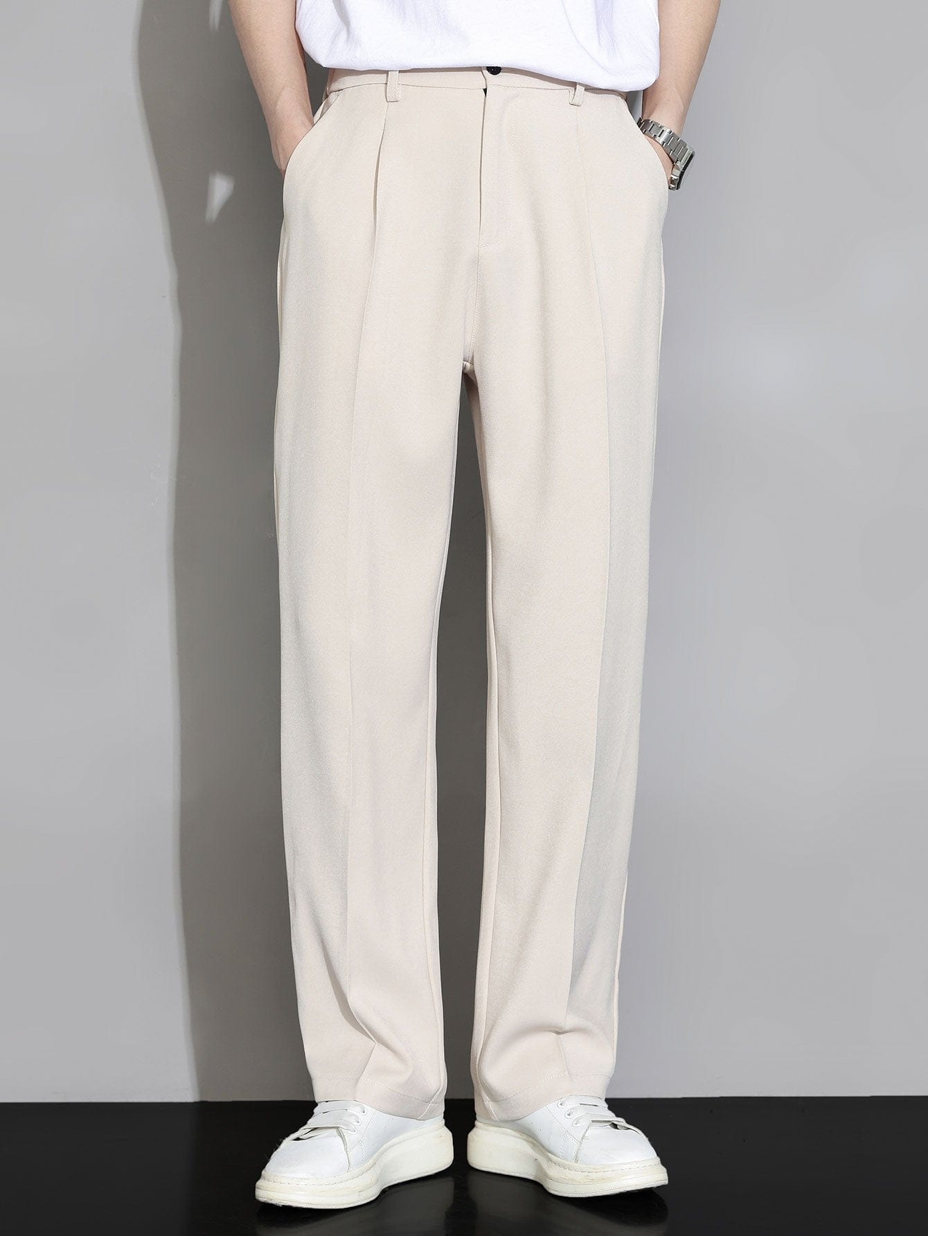 Velira Pants smėlinė / S Atsipalaidavę Elastingi Juosmens Tiesūs Kelnės