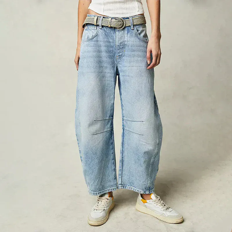 Velira Trousers & Bottoms Women Šviesiai mėlyna / S Avenue plačių kojų džinsai
