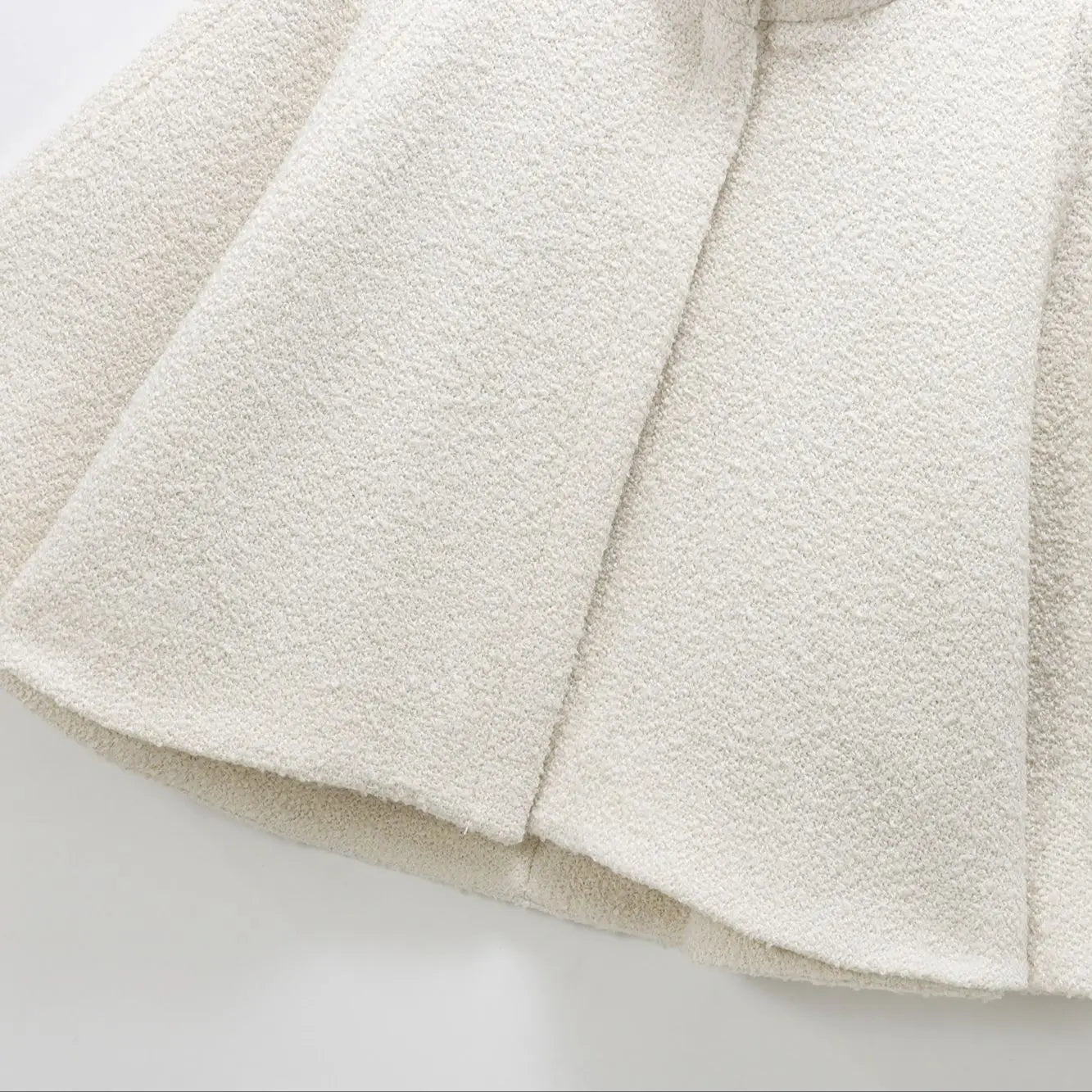 Velira Willow | Textured Wool Cape Jacket Vilis | Tekstūruotas vilnos apsiaustas