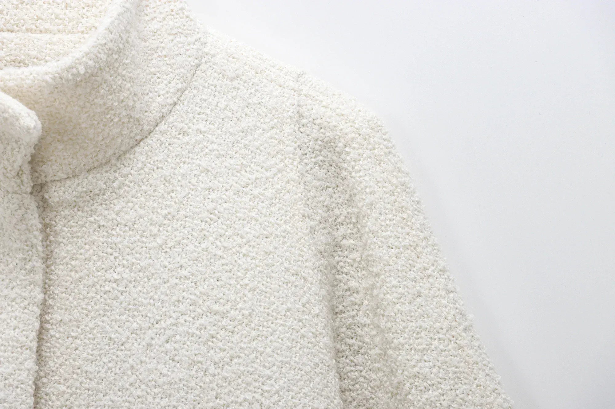 Velira Willow | Textured Wool Cape Jacket Vilis | Tekstūruotas vilnos apsiaustas