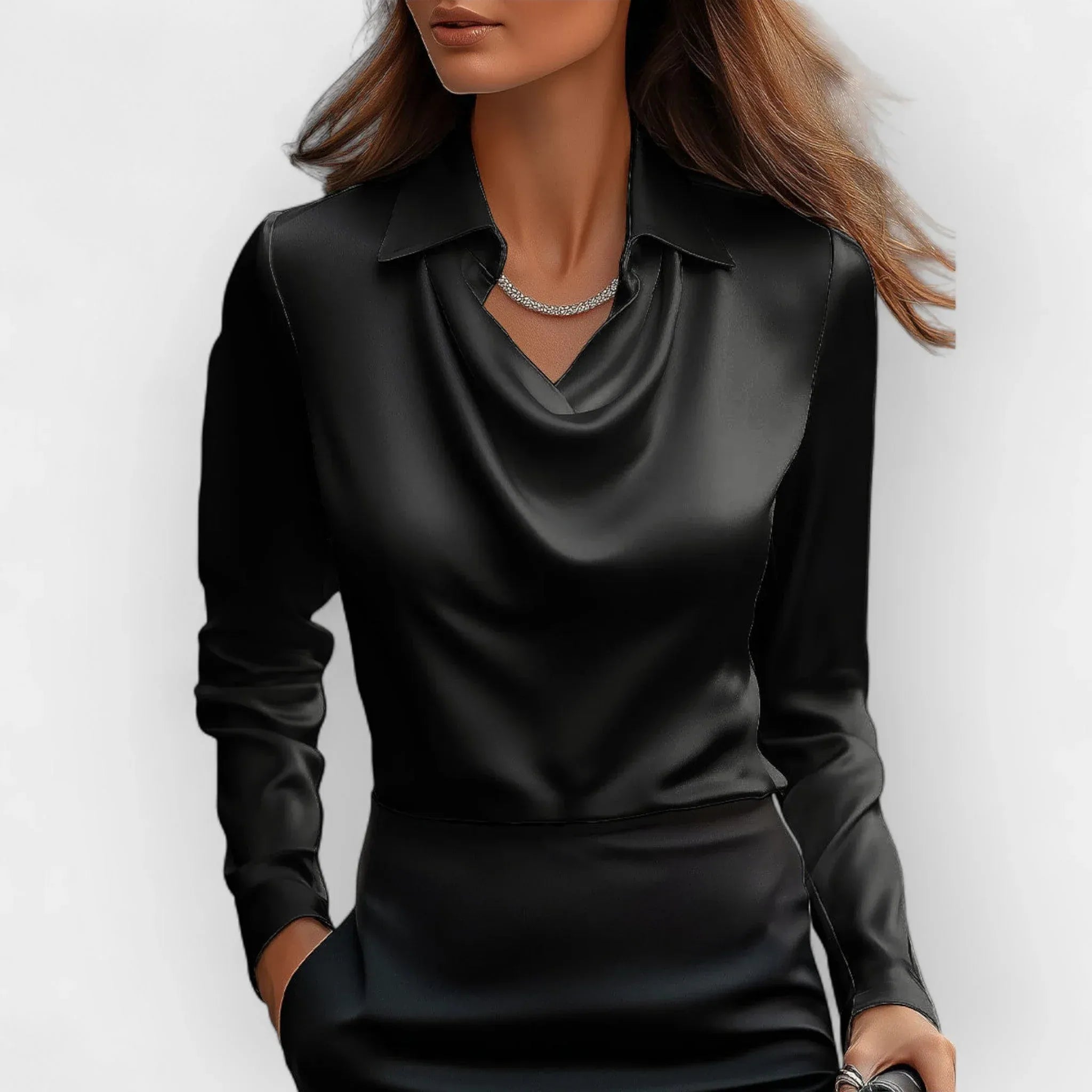 Velira Womens Tops Juoda / XS Paryžiaus drapiruota kapišono tipo bliuska